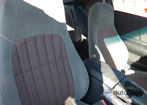 1998 Chevrolet Camaro Z28 из США, поврежденный, VIN 2G1FP22G2W2153667